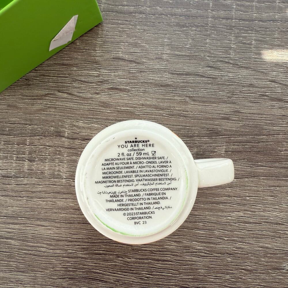 NWT STARBUCKS - Qatar - Ornament - With box - Picture 3 of 3